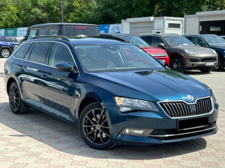 Skoda Superb foto 5