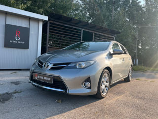 Toyota Auris foto 12