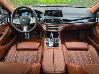 BMW 7 Series foto 10