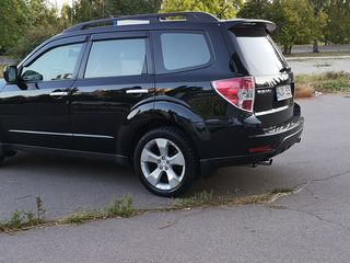 Subaru Forester foto 3