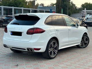 Porsche Cayenne foto 4