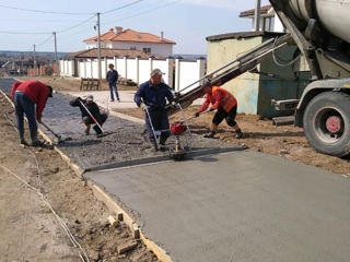 Servicii de construirea drumurilor mici din beton foto 2