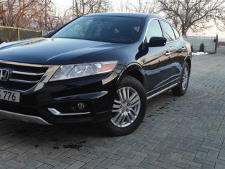 Honda Crosstour foto 3