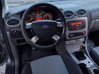 Ford Focus foto 8