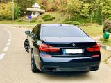 BMW 7 Series foto 2