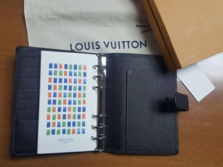 Продам органайзер (ежедневник) Louis Vuitton - оригинал foto 3
