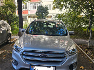 Ford Kuga foto 9