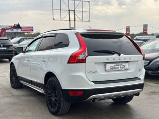 Volvo XC60 foto 6