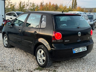 Volkswagen Polo foto 4