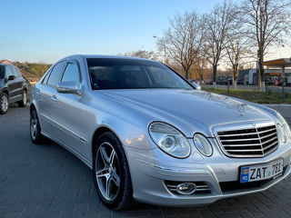 Mercedes E-Class foto 3