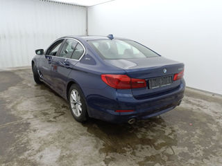 BMW 5 Series foto 4