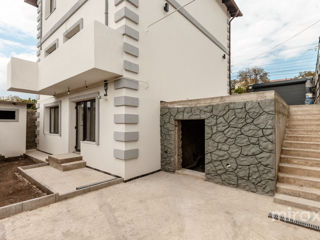 Se vinde casă în or. Durlești, pe str. Burebista, 209 000 euro! foto 2