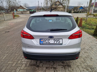 Ford Focus foto 4