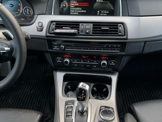 BMW 5 Series foto 9