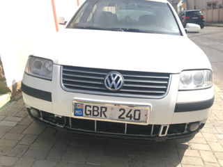 Volkswagen Passat foto 2