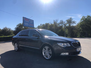 Skoda Superb foto 3