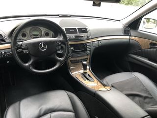 Mercedes E Class foto 6