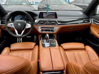 BMW 7 Series foto 11