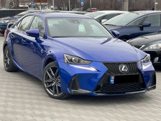 Lexus IS Series