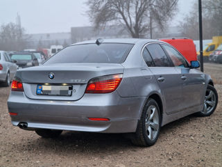 BMW 5 Series foto 6