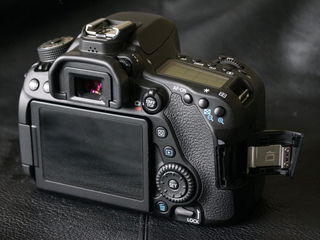 Canon 80D Kit 18 135mm foto 3