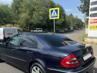 Mercedes E-Class foto 5