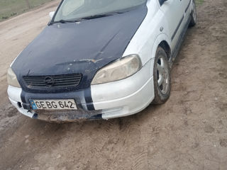 Opel Astra foto 2