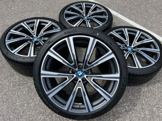 Set Original BMW Individual Style 746i X5 G05, X6 G06, X7 G07,r22 315/30-275/35.Stare ideală!