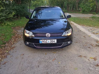 Volkswagen Jetta foto 1