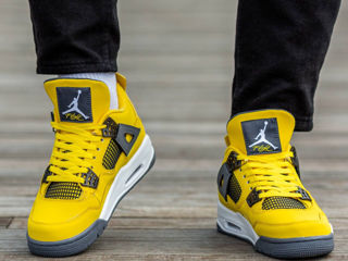 Nike Air Jordan 4 Retro Yellow Unisex foto 8