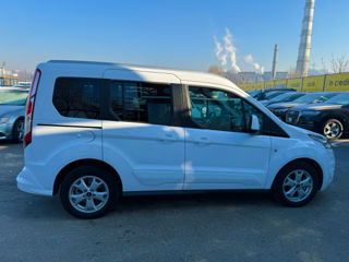 Ford Tourneo Connect foto 4