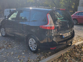 Renault Grand Scenic foto 4