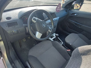 Opel Astra foto 9