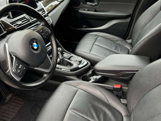 BMW 2 Series foto 3