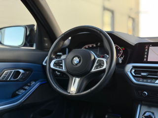 BMW 3 Series foto 8