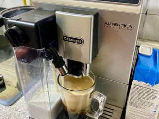 Super aparat de cafea delonghi cu sensor  capuccino , americano , latte , flatwhite …