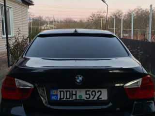 BMW 3 Series foto 10