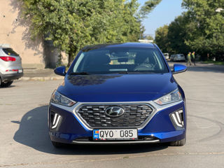 Hyundai IONIQ foto 2