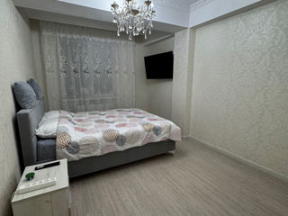 Apartament cu 2 camere, 90 m², Centru, Chișinău foto 4