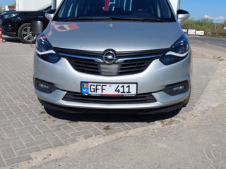 Opel Zafira foto 3