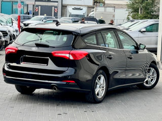 Ford Focus foto 4