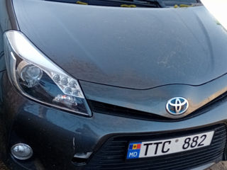 Toyota Yaris foto 3