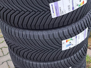 255/40 R19 Michelin CrossClimate 2