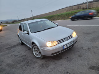 Volkswagen Golf foto 2