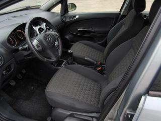 Opel Corsa foto 9