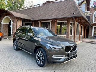 Volvo XC90 фото 3