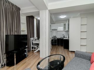 Apartament cu 2 camere, 90 m², Centru, Chișinău foto 5