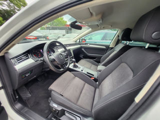 Volkswagen Passat foto 10