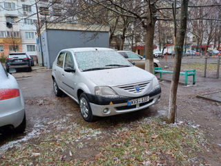 Dacia Logan foto 2