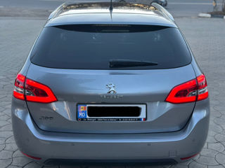 Peugeot 308 foto 6